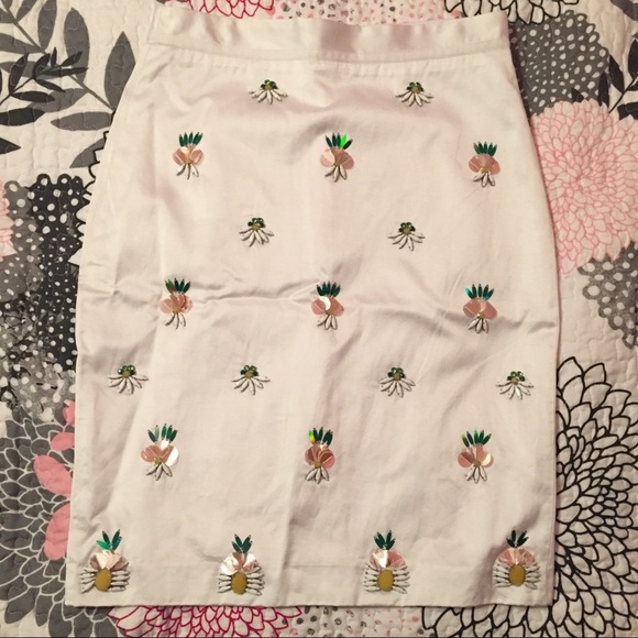 NWOT Banana Republic Pineapple Pencil Skirt 0 white beaded - Picture 2 of 7